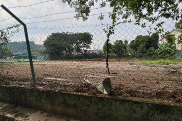 Pusat Perdagangan Seri Kembangan