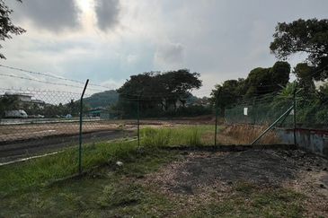 Pusat Perdagangan Seri Kembangan