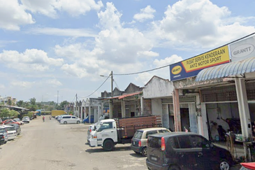 Pusat Perindustrian Sungai Chua