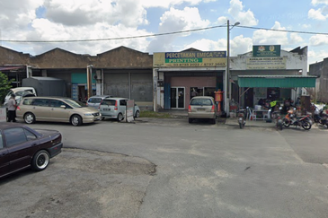 Pusat Perindustrian Sungai Chua