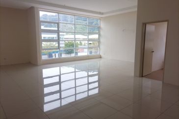 Hi-Tech 7 Industrial Park