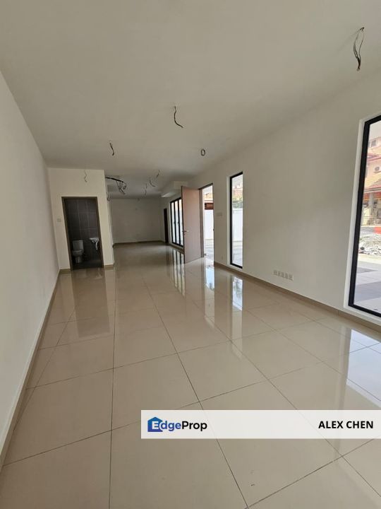 Salak South House for Sale, 3 Storey Brand New House, Taman Naga Emas, Kuala Lumpur, Salak Selatan