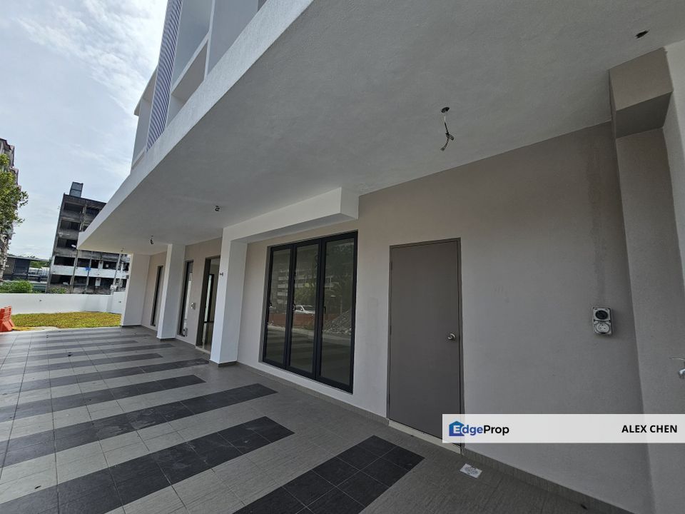 Salak South House for Sale, 3 Storey Brand New House, Taman Naga Emas, Kuala Lumpur, Salak Selatan
