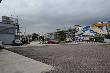 Batu 11, Cheras