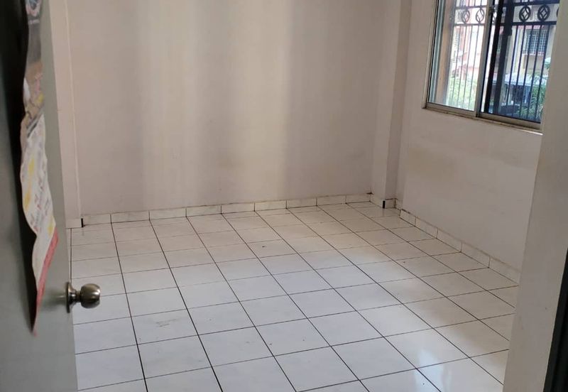 Pangsapuri Kasturi Tiara