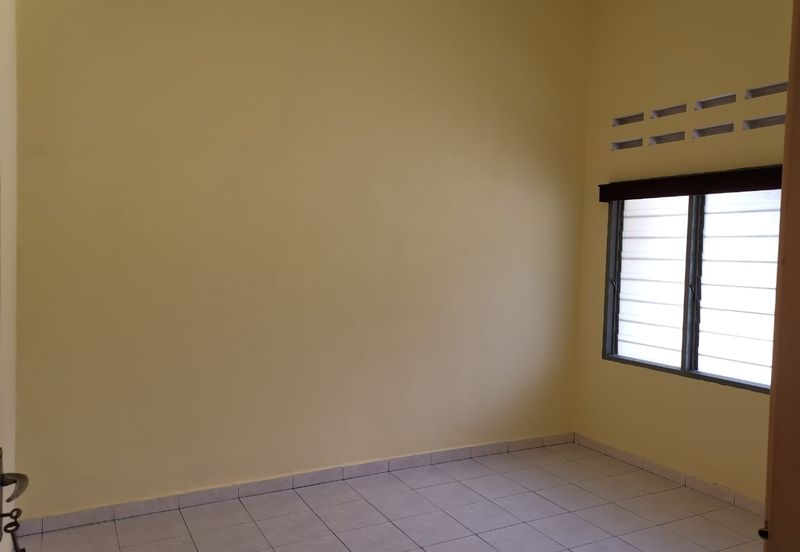 Desa Bunga Raya, Kajang