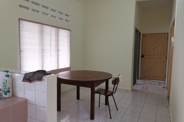 Desa Bunga Raya, Kajang