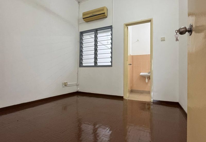 Bandar Mahkota Cheras