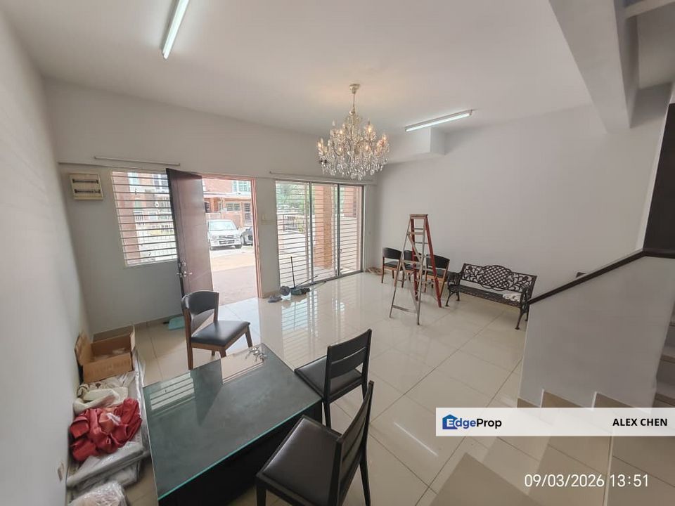 Sungai Long House for Rent, 2 Storey Furnished House at Palm Walk, 4 Bedrooms 3 Bathrooms, Selangor, Bandar Sungai Long