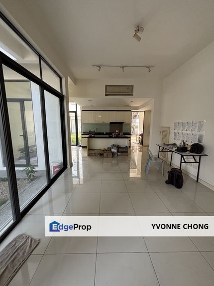 Partial furnished 2 storey house for sale @ Avira Garden Medini Iskandar, Johor, Nusajaya
