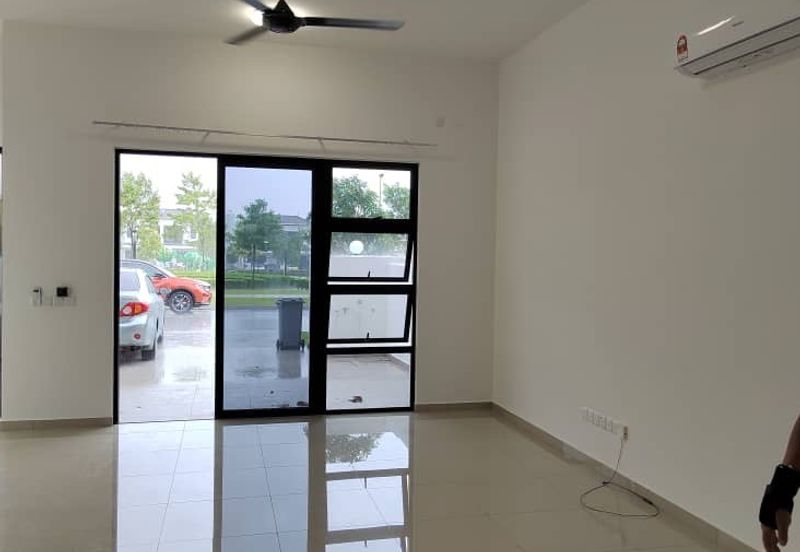 Tate Callington @ Eco Botanic 2