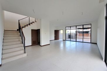 Aurora Resort Villas