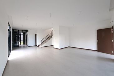 Aurora Resort Villas