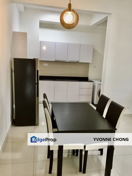 3 bedrooms partial furnished for sale @ Eco Nest Eco Botanic , Johor, Nusajaya