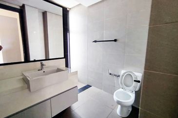 Avira Garden Terraces @ Medini