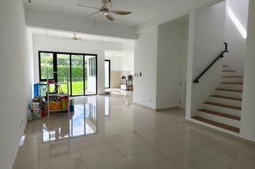 Sunway Citrine Lakehomes