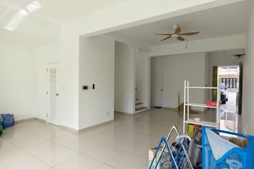 Sunway Citrine Lakehomes