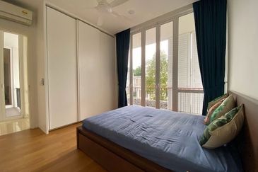 Emerald Bay @ Puteri harbour