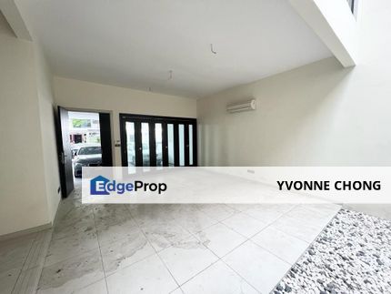 Super link 2 storey house for sale @ Harmony Park East Ledang , Johor, East Ledang