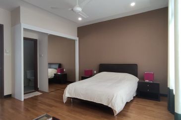 The Straits View Residences