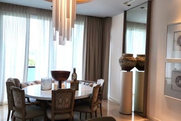 Emerald Bay @ Puteri harbour