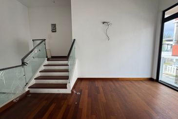 The Canal Garden South, Horizon Hills