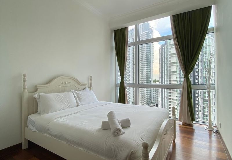 Paradiso Nuova Medini