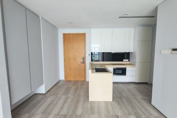 Pinetree, Puteri Harbour