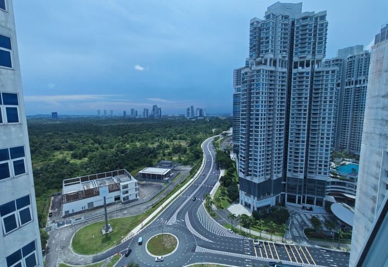 Pinetree, Puteri Harbour