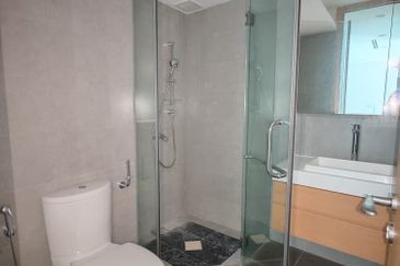 Pinetree, Puteri Harbour