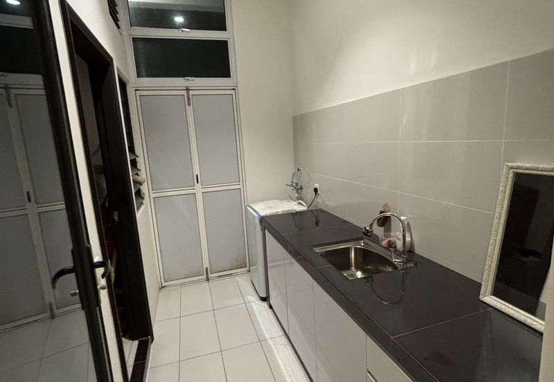 Avira Garden Terraces @ Medini