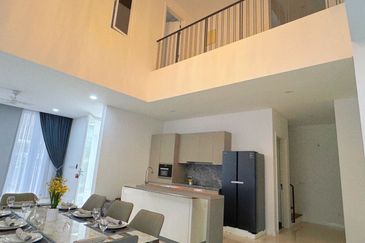 Emerald Bay @ Puteri harbour