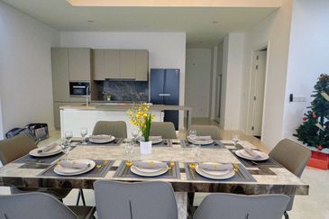 Emerald Bay @ Puteri harbour