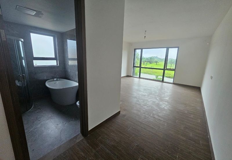 Golf & Resort Forest City, Fringe Villa