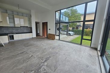 Golf & Resort Forest City, Fringe Villa