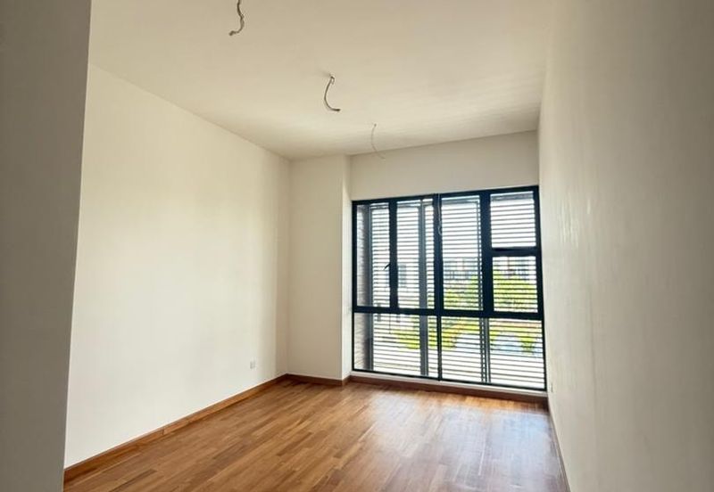 Senibong Cove Waterway Residences