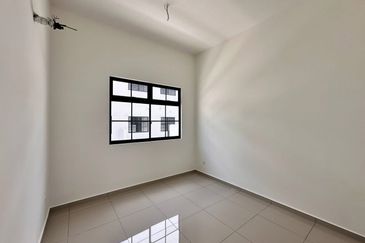 Tate Dalton @ Eco Botanic 2