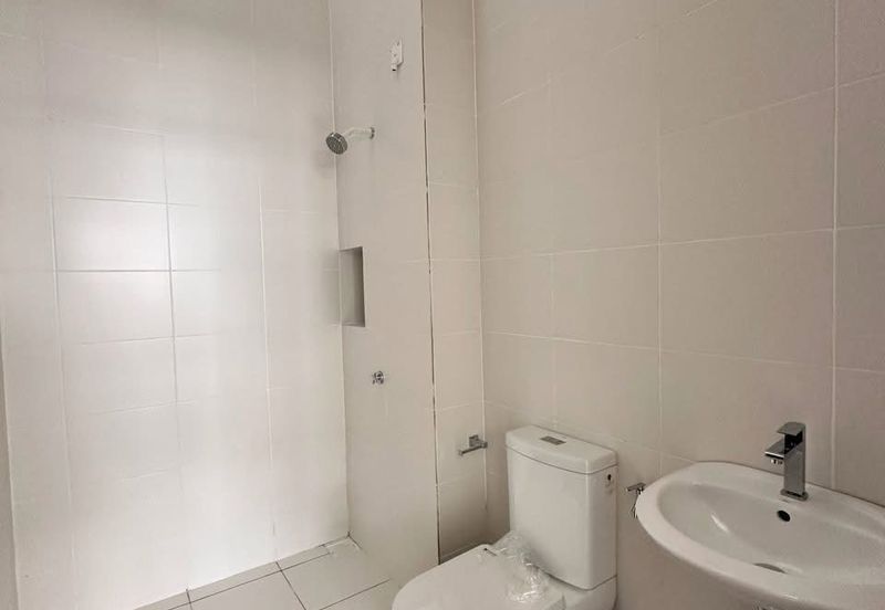 Tate Dalton @ Eco Botanic 2