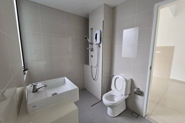 Sunway Citrine Lakehomes