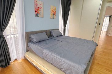 Emerald Bay @ Puteri harbour