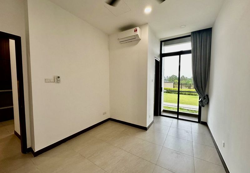 Aurora Resort Villas