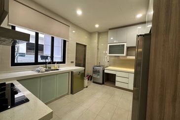 The Canal Garden South, Horizon Hills