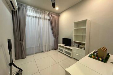 The Canal Garden South, Horizon Hills