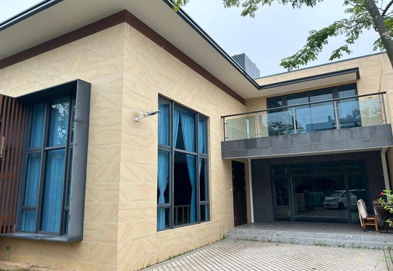 Golf & Resort Forest City, Fringe Villa