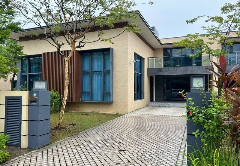 Golf & Resort Forest City, Fringe Villa