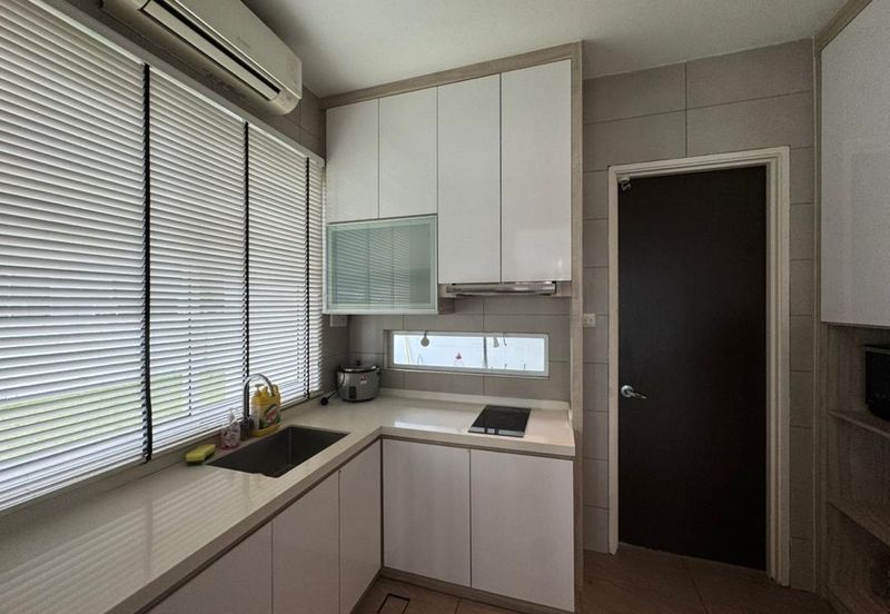 Isola Villa @ Senibong Cove