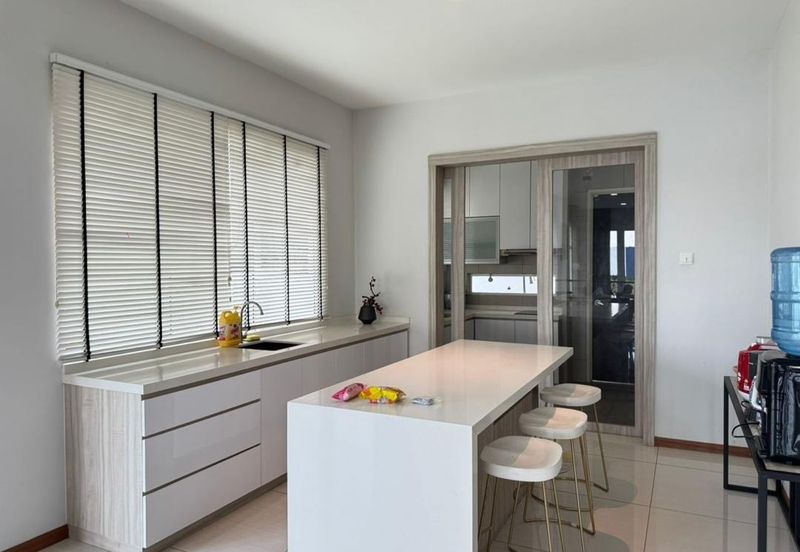 Isola Villa @ Senibong Cove