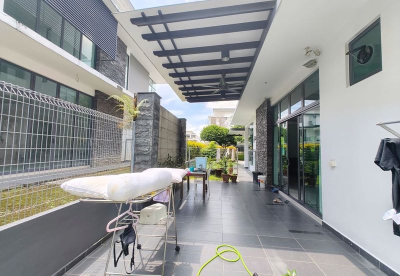 The Straits View Residences