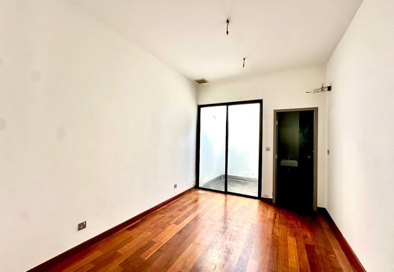 The Canal Garden South, Horizon Hills