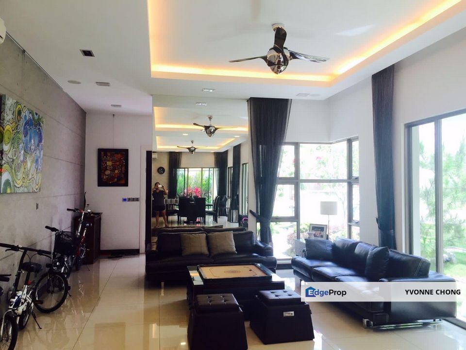 2 storey semi d house for sale @ Twin Villa Tranquility Park , Johor, East Ledang